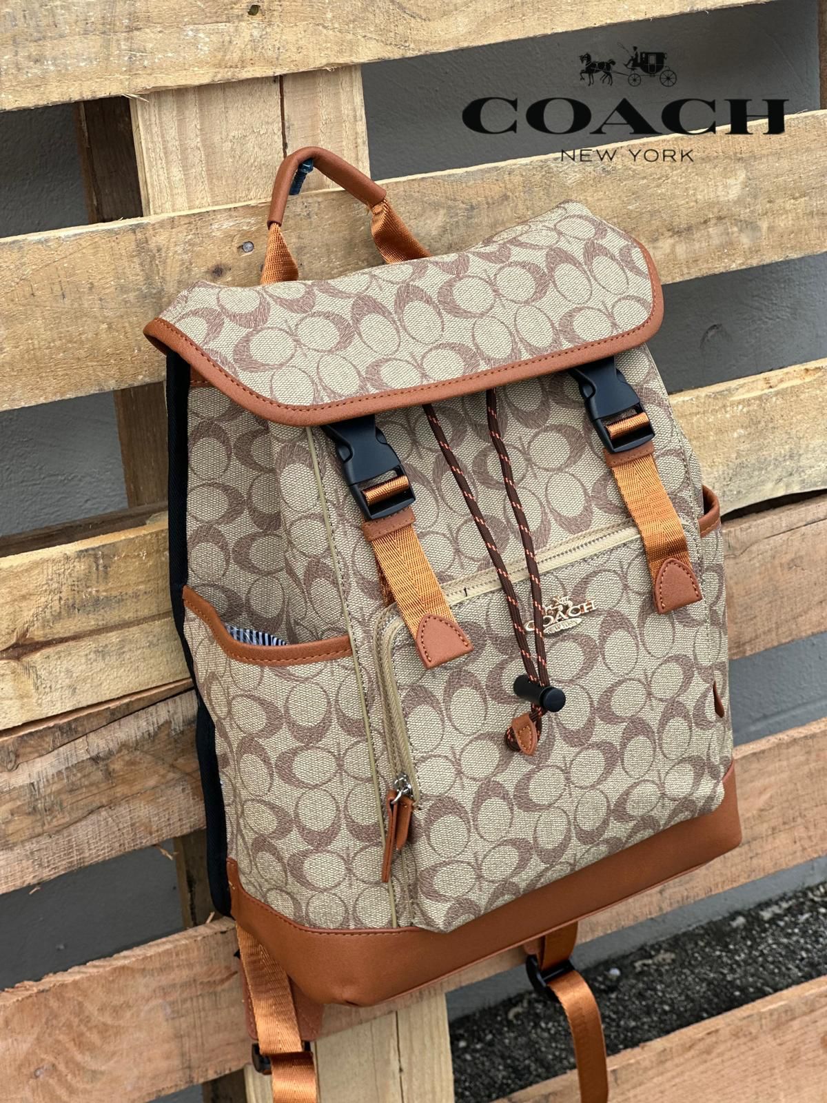 Mochila coach marrón con crema