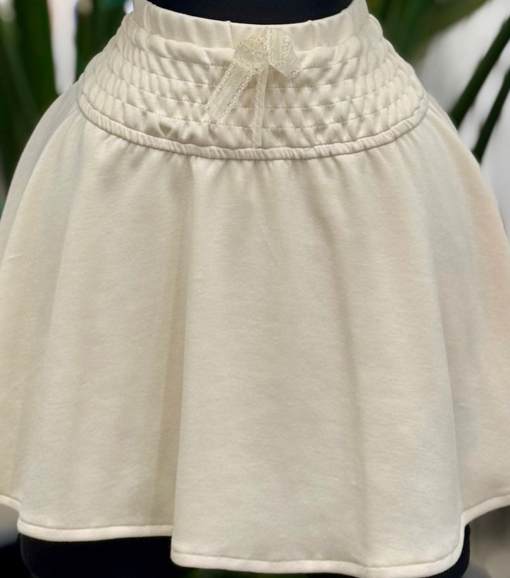 Falda pantalón crema